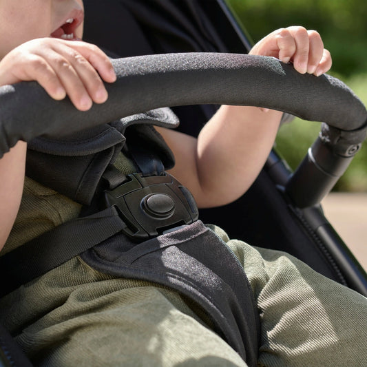 Origin i-Size by Babylo 2-in-1 Travel System with EnfaSafe i-Size R129 Car Seat - Black