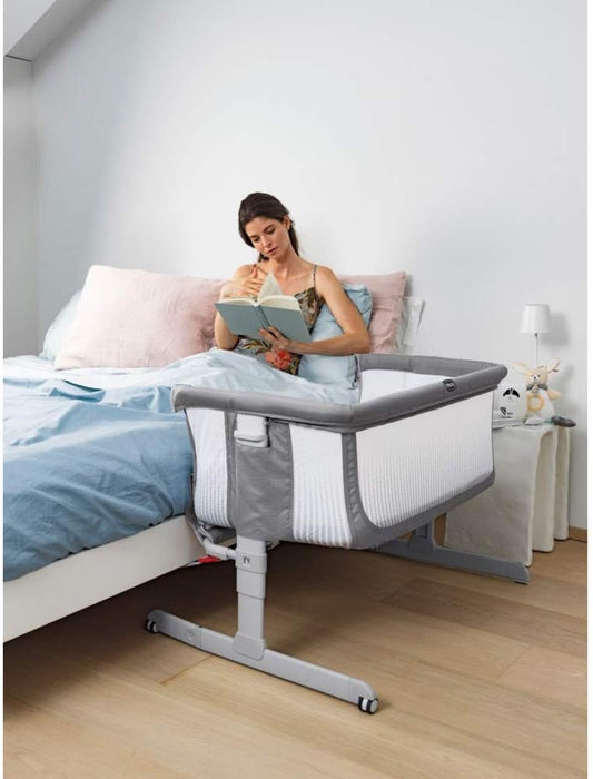 Chicco Next2me me Air Bedside Crib Dark Grey