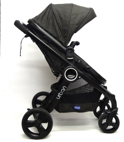 Chicco Urban Plus Travel System in Anthracite